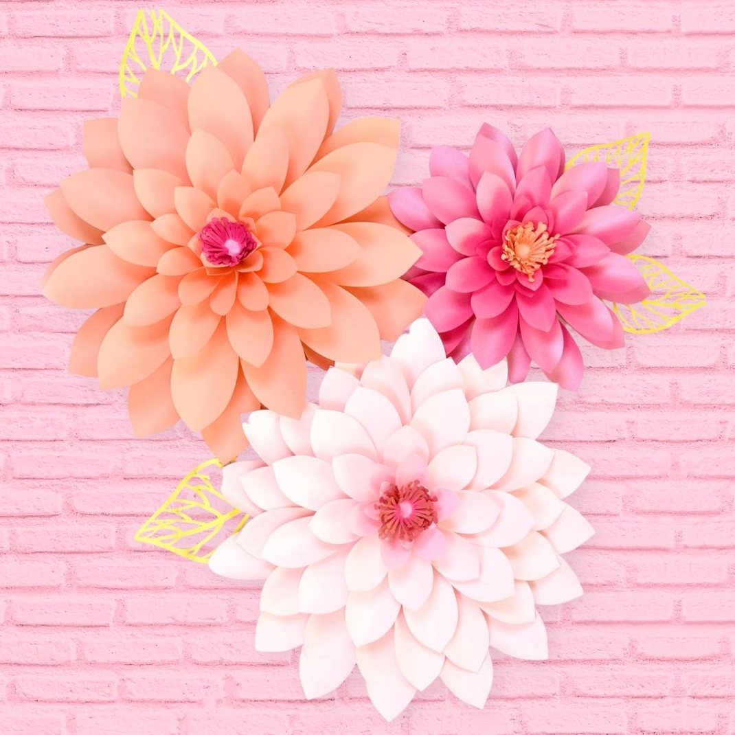 Emma Dahlia Bloom